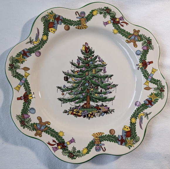 Spode Dining Spode Christmas Tree Evergreen Border Scalloped Rim